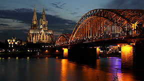 Wallpaper Hohenzollernbrücke und Dom zu Köln